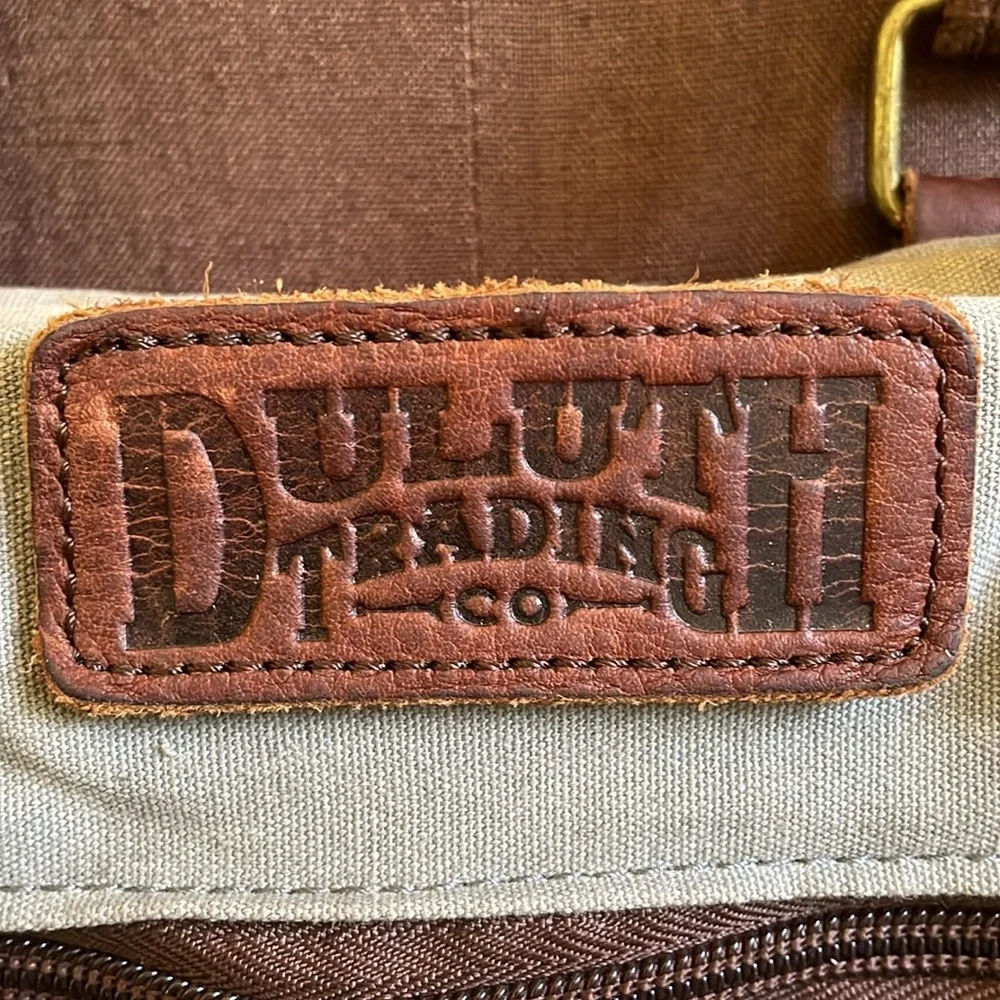 Duluth Trading Co Leather and Canvas Messenger/Laptop Bag